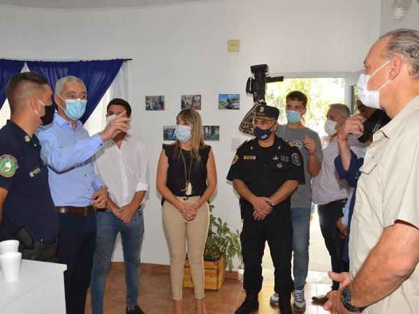 Policia