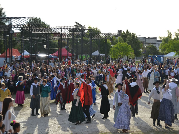 Provincianos