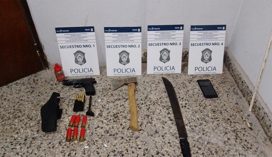 Armas