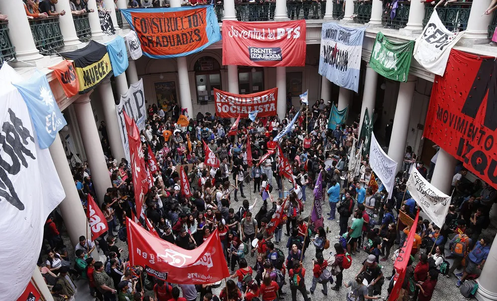 Facultad tomada