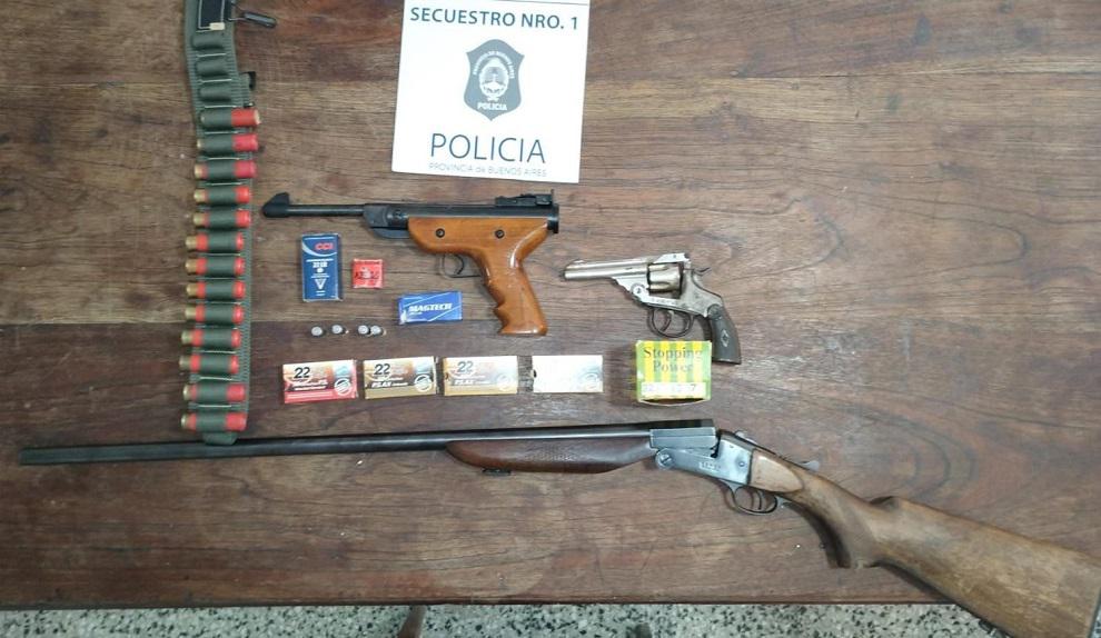 Armas